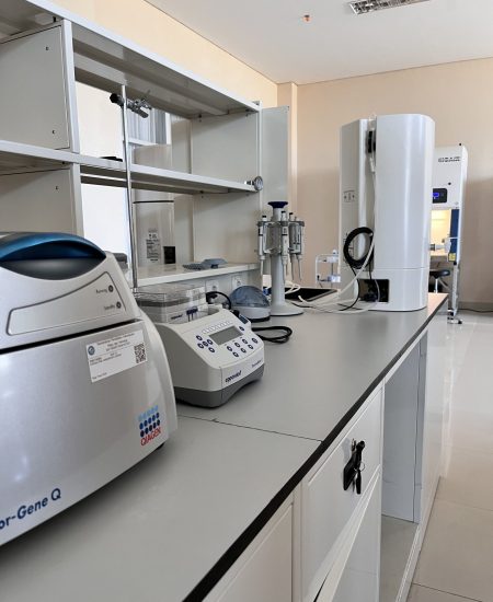 Tentang Kami - Laboratorium Terpadu UBT